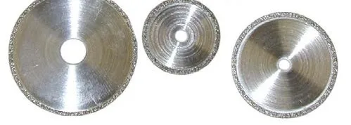 Diamond Cutting Disc Ø 22 x 0.6 mm, Bore 2.5 mm, Grit 150-125